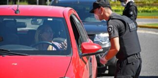 Comenzó a regir la nueva fase de la cuarentena, con prohición de reuniones sociales en todo el país