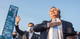 Alberto Fernández junto a Achával anunció en Villa Rosa importantes obras ferroviarias