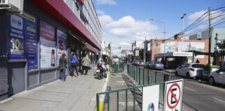 Vicente López: Amplió las veredas del centro comercial