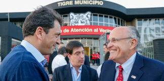 Massa: “La muerte de cada policía es un triunfo de los delincuentes contra el estado de derecho”