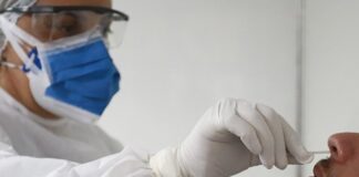 Escobar: Se despliega nuevos módulos externos de hisopados de Covid-19 para pacientes ambulatorios en las UDP