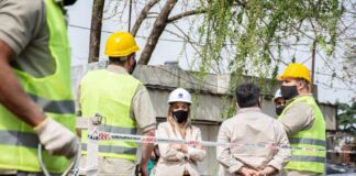 Tigre: Malena Galmarini supervisó una obra para expandir la red de agua en el barrio “El Arco”