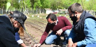 Escobar: Ariel Sujarchuk recorrió la primera huerta orgánica municipal del distrito