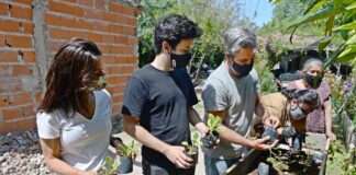 Tigre: El FR Todos, entrega huertas orgánicas a merenderos de distintos barrios