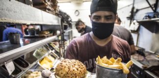 San Isidro: Gran convocatoria en el Bocas Abiertas Take Away Plus