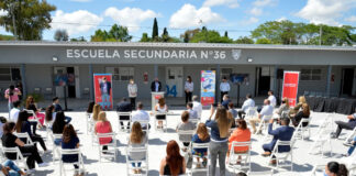 Tigre: Alumnos de escuelas de gestión estatal recibieron más de 1600 netbooks