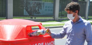 San Fernando: Andreotti supervisó la instalación de nuevas campanas de ´Botellas de Amor´