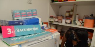 La provincia ya equipa las escuelas para la vacunación masiva en territorio bonaerense