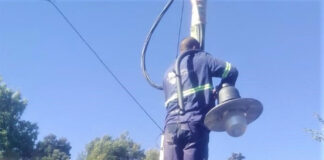 Tigre: El Municipio conectó más luminarias de vereda en el barrio Las Tunas