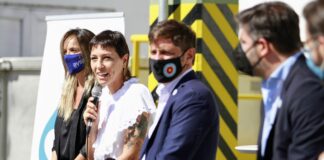 Kicillof, Mendoza y Galmarini inauguraron obras cloacales y de agua potable en barrio Itatí