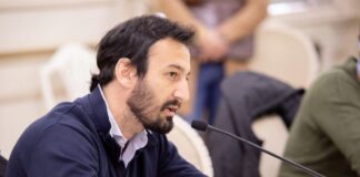 Jornadas de Café Político – Emiliano Reparaz