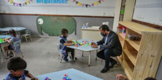 Escobar: Sujarchuk supervisó el inicio de las clases presenciales y distintas obras de infraestructura