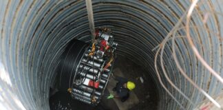 San Isidro: Avanza la reparación de un conducto a 11 metros de profundidad en Acassuso