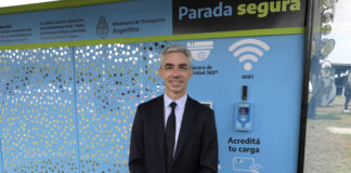 Tras un emotivo homenaje a Meoni, se realizó la firma del programa “Paradas Seguras”