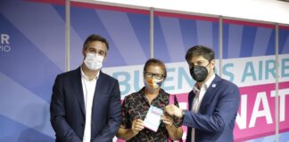 Pilar: Kicillof y Achával inauguraron el vacunatorio del km. 46