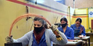 Extienden hasta fin de junio el decreto que prohíbe los despidos