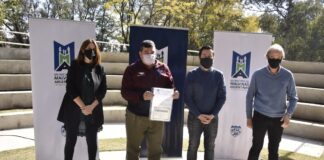 Malvinas Argentinas: Comerciantes recibieron su habilitación definitiva