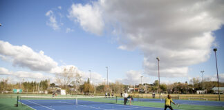 San Isidro: El municipio renovó las canchas de tenis del Bajo