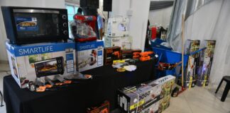 Escobar: Se entregó 27 kits para proyectos del programa Escobar Emprende