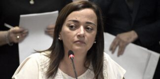 Cecilia Moreau: “La oposición es una empresa que se convirtió en un partido político”