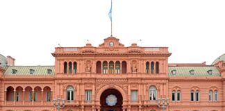 El Presidente recibirá mañana en la Casa Rosada a su par de España, Pedro Sánchez que llega esta noche a la Argentina
