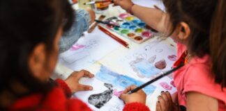 Escobar: Organiza un conversatorio en el marco del Día Mundial contra el Trabajo Infantil