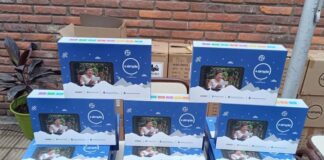 San Isidro: Se entregó tablets para el secundario de la Escuela Malvinas Argentinas