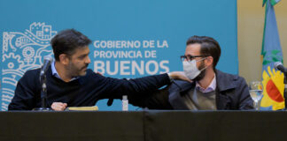 Bianco y Simone firmaron contratos para obras de vialidad en la provincia