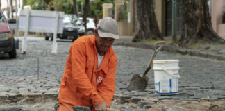 San Isidro: Siguen las tareas para preservar adoquines en el Casco Histórico