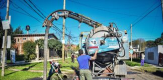 Escobar: Sujarchuk recorrió importantes obras de salud y asfalto en Garín