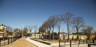 San Isidro: Se construye una moderna plaza en Beccar