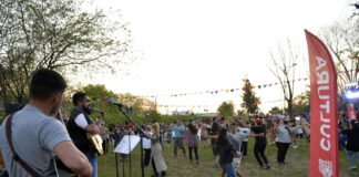 Tigre: Con los artistas locales como protagonistas, el Municipio comenzó el ciclo “Domingos de Peña” en Benavídez