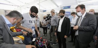 Escobar: Kicillof participó de la inauguración de Expo Escobar