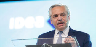 El Presidente convocó a los empresarios a “unir esfuerzos en la construcción de una nueva sociedad”
