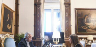 El Gobierno nacional anunció el pago de un complemento mensual para el salario familiar a partir de octubre