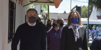 Malena Galmarini y Fernando Gray inauguraron una red cloacal que beneficiará a más de 10 mil habitantes de Esteban Echeverría