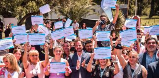 Escobar: Sujarchuk participó del acto de egresados de los trabajadores municipales que finalizaron sus estudios a través del Plan FinEs