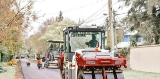 Escobar: Sigue adelante con los trabajos de pavimentación, estabilizado, bacheo y mejoramiento del espacio público en distintos puntos del distrito