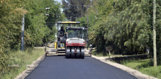 Tigre: El Municipio avanza con una obra de 6 mil metros de asfalto en el barrio La Bota de Benavídez
