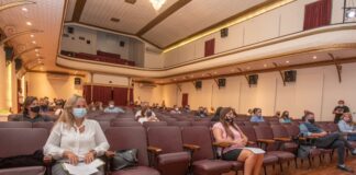 Escobar: Nueva asamblea de concejales y mayores contribuyentes en el Teatro Seminari
