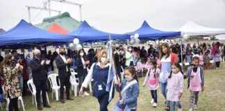 Malvinas: Correa estuvo en el 10° Aniversario del Jardín de Infantes N°926