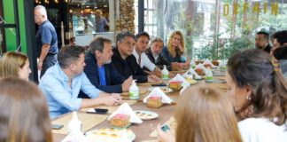 Jorge Macri recorrió Pilar y Escobar en apoyo a los candidatos de Juntos