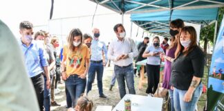 Escobar: Sujarchuk y Raverta supervisaron un operativo de salud integral y recorrieron la oficina de ANSES