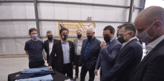 Kicillof participó de la inauguración del Centro de Distribución de Alpargatas Textil en Florencio Varela