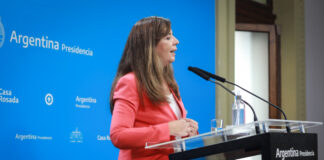 Gabriela Cerruti informó que el Gobierno priorizará que niños y jóvenes en edad escolar comiencen el ciclo lectivo con esquemas de vacunación completos