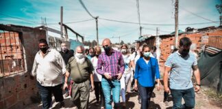 Escobar: Beto Ramil y Emilio Pérsico recorrieron obras de redes, conexiones domiciliarias e instalaciones de agua potable y cloacas