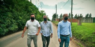Escobar: Beto Ramil recorrió obras viales y supervisó la instalación de las paradas seguras