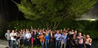 Tras la renuncia a la presidencia del bloque, Máximo Kirchner reapareció en una cumbre del PJ bonaerense