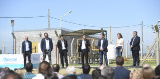 Kicillof inauguró la red de gas natural para Guaminí y Laguna Alsina