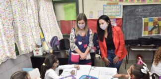 Malvinas: Noe Correa visitó la Escuela Primaria N° 15 de Ing. Adolfo Sourdeaux